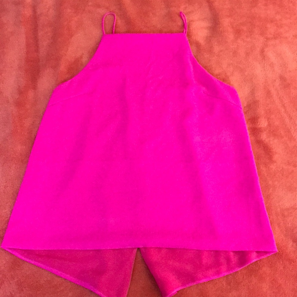 Beautiful pink top size small with back detail